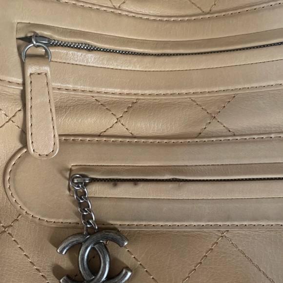 Chanel double zip cross body - Picture 6 of 6